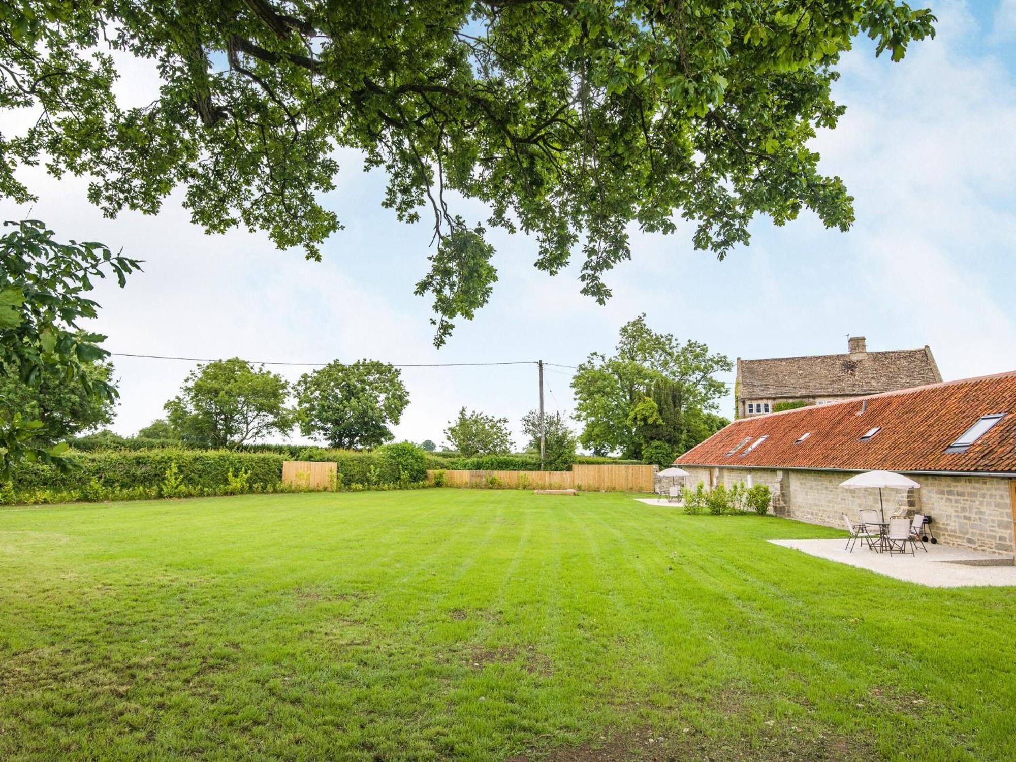 The Ash - Arnolds Hill Villa Wingfield  Exterior photo